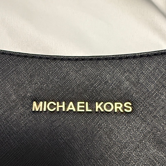 Michael Kors Jet set Travel crossbody - Picture 15 of 15